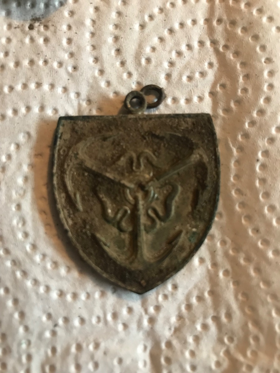 Medal with inscription “Gundsø Marchen”